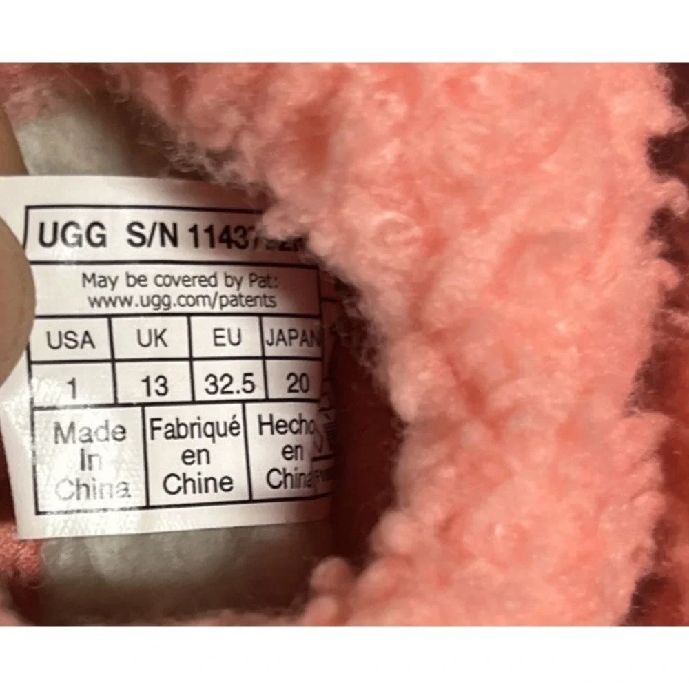 UGG Kids Plushy Slipper Coral Size 1 gift Christmas comfortable‎ Sherpa